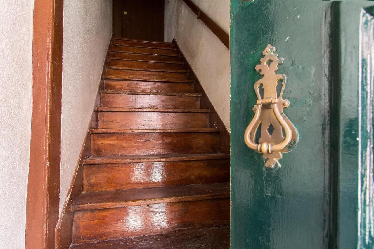 Bairro Alto Vintage By Homing Apartment Lisbon Bagian luar foto